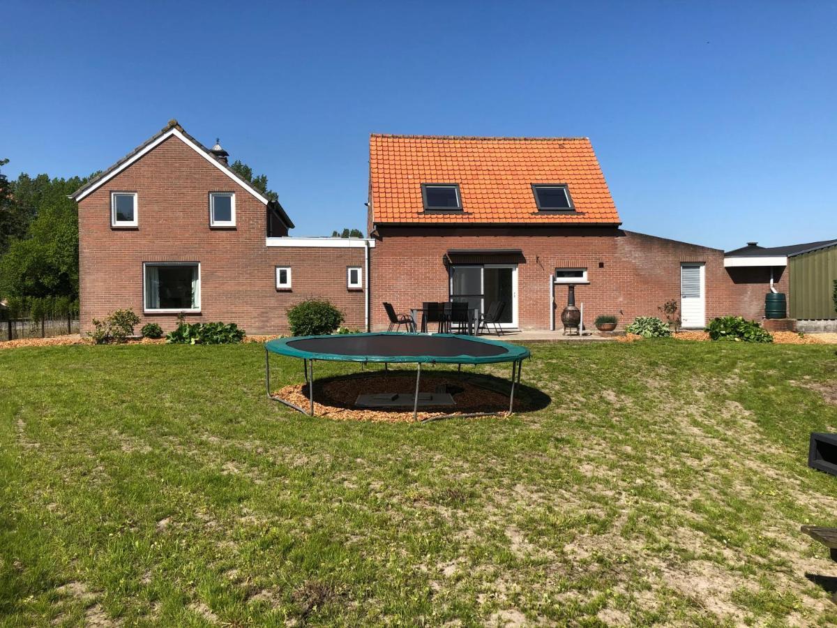 Huisje Op Den Diek Sint Kruis Dış mekan fotoğraf